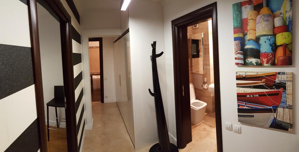 Mihail Cioranu Apartment Бухарест Екстер'єр фото